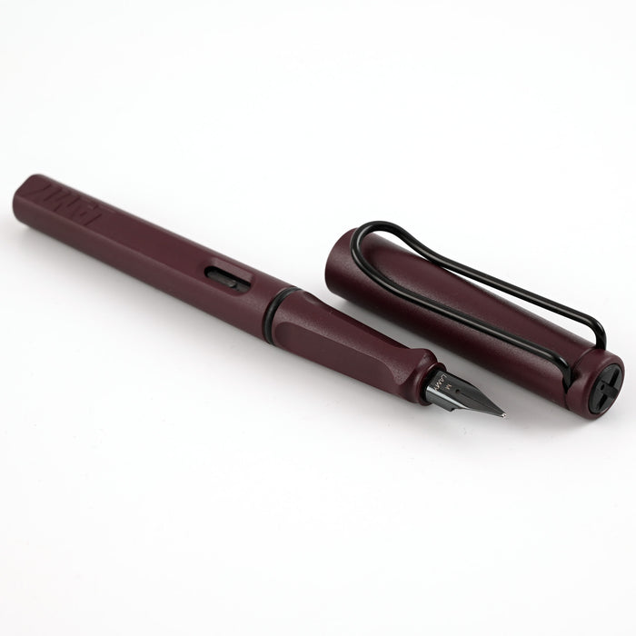 Lamy Safari Fountain Pen - Scarlet 3