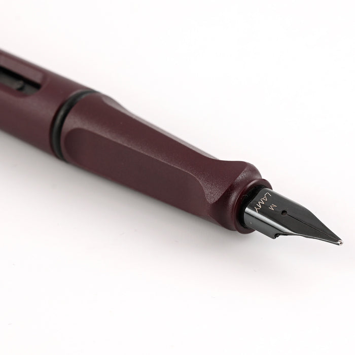 Lamy Safari Fountain Pen - Scarlet 5