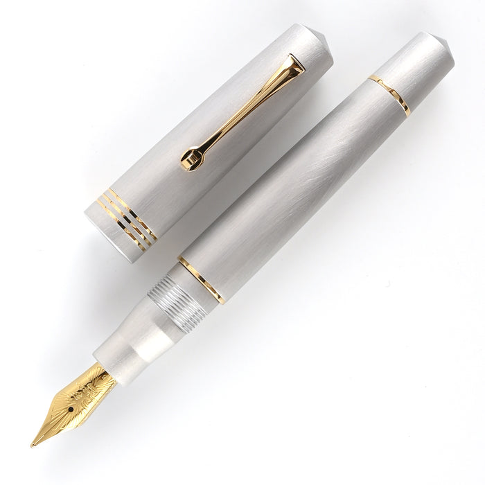 Leonardo Momento Zero Fountain Pen - Aluminia GT (Limited Edition) 2