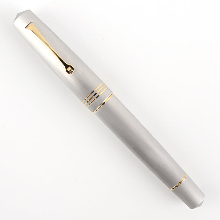 Leonardo Momento Zero Fountain Pen - Aluminia GT (Limited Edition) 7