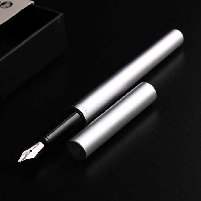 Pelikan Ineo Fountain Pen - Clearing Breeze 7