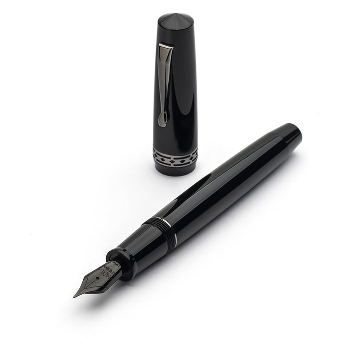 Radius 1934 Settimo Fountain Pen - Glossy Black RT 1