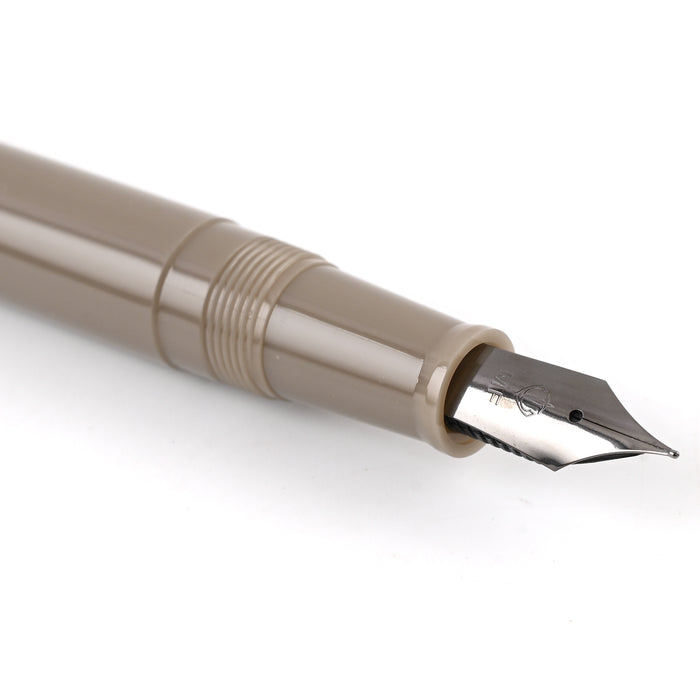 Sailor Lecoule Fountain Pen - Safari Beige 4