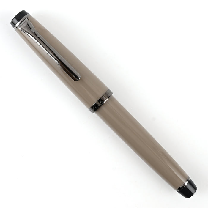 Sailor Lecoule Fountain Pen - Safari Beige 7